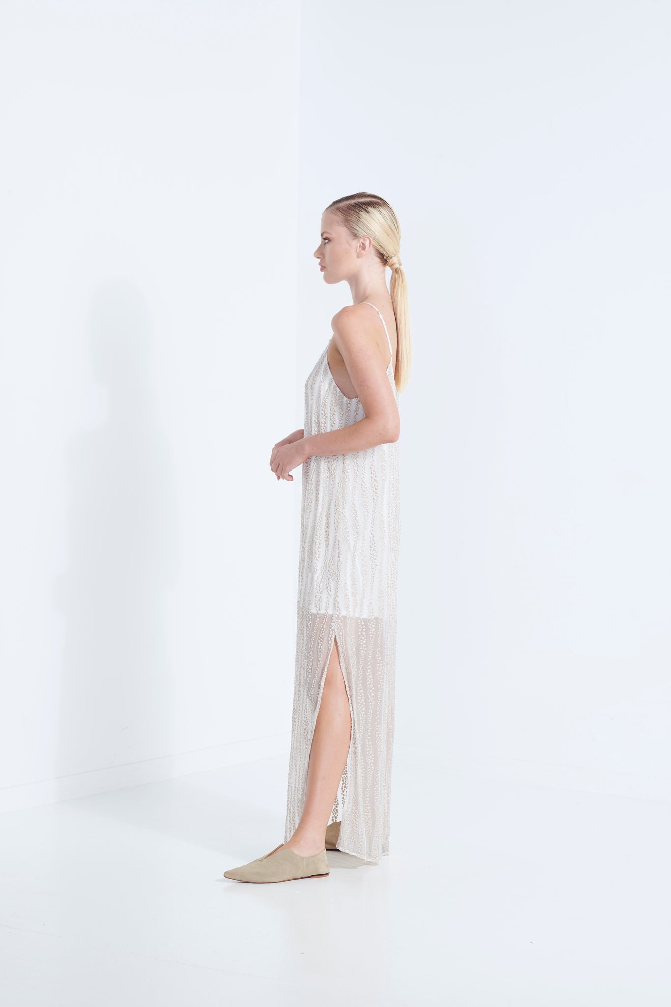 ATLANNA DRESS 40% OFF