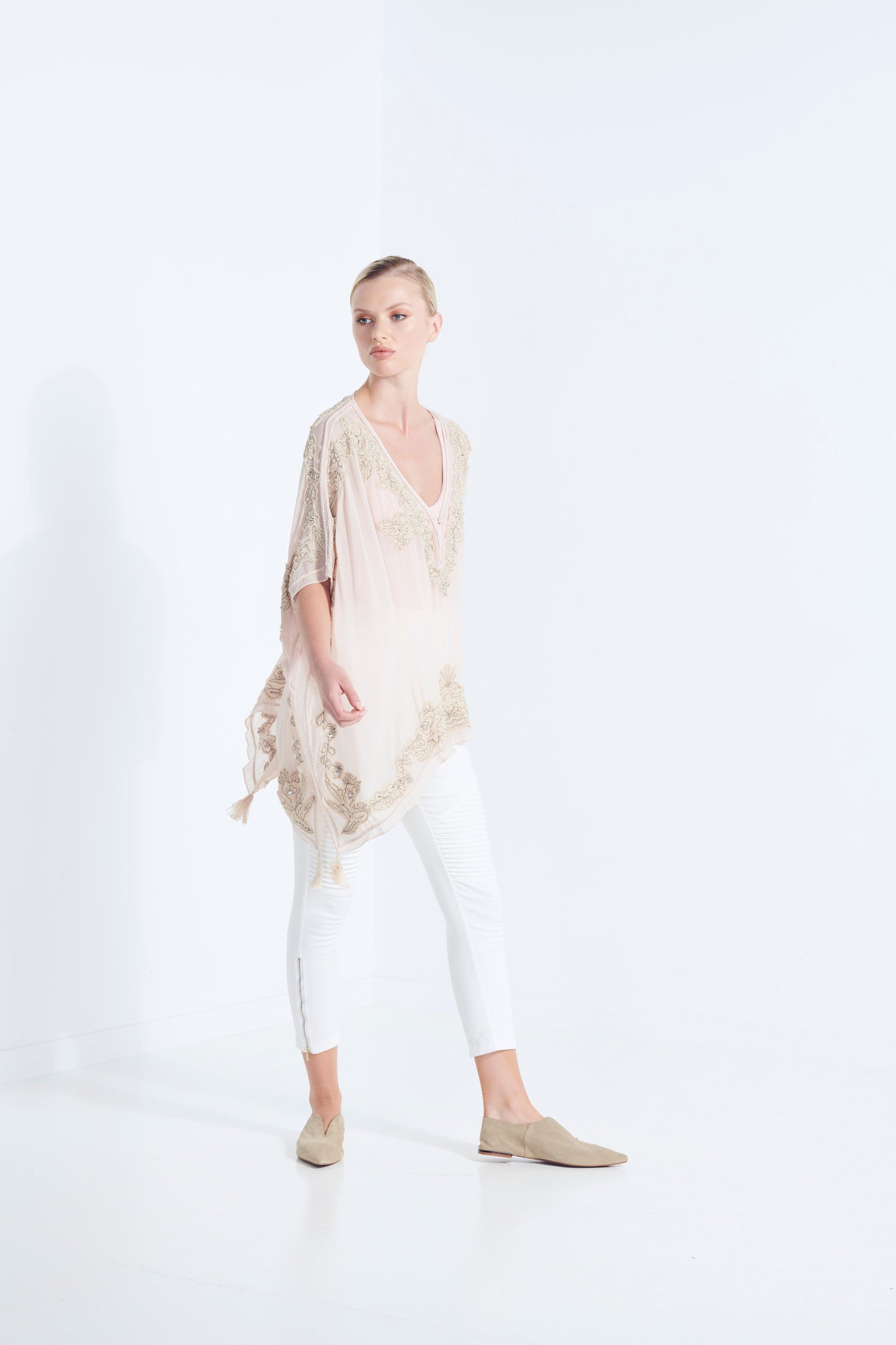 CORAL REEF KAMEEZ 40%OFF