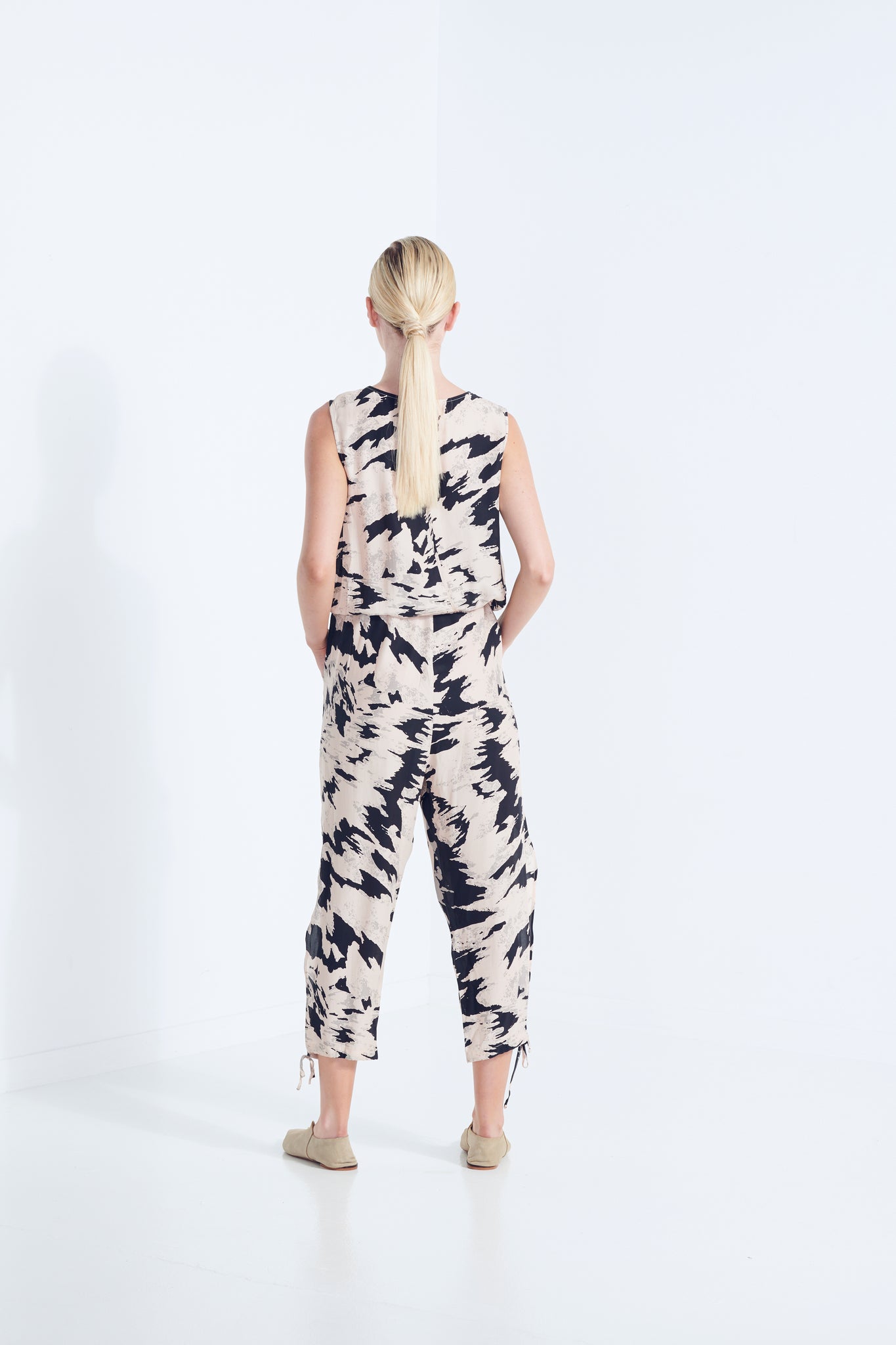 ZOETIC JUMPSUIT 40%OFF