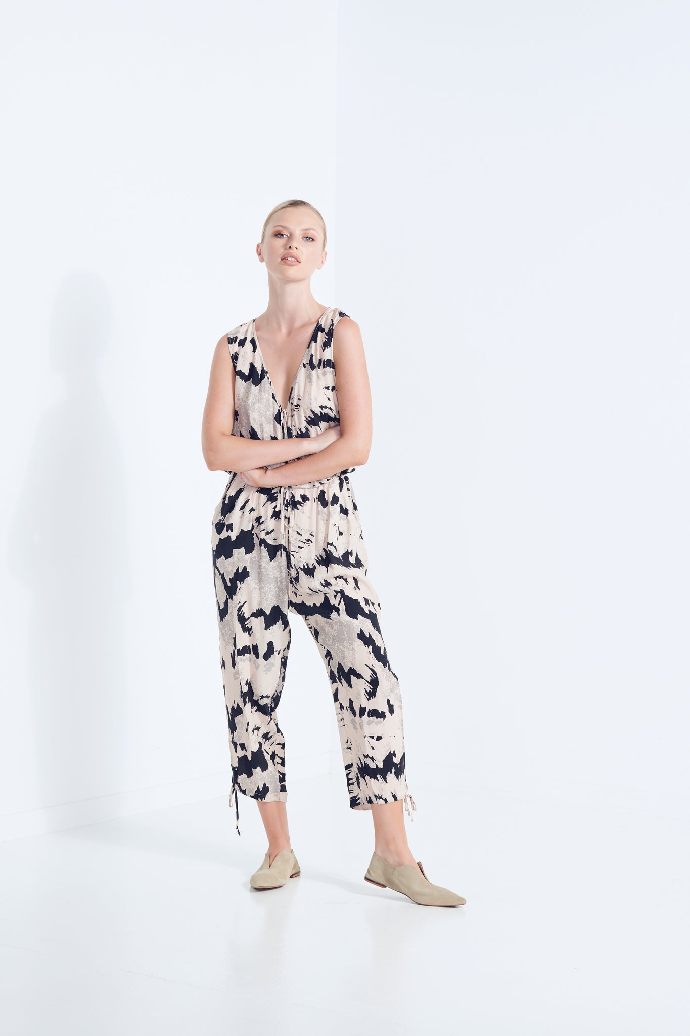 ZOETIC JUMPSUIT 40%OFF