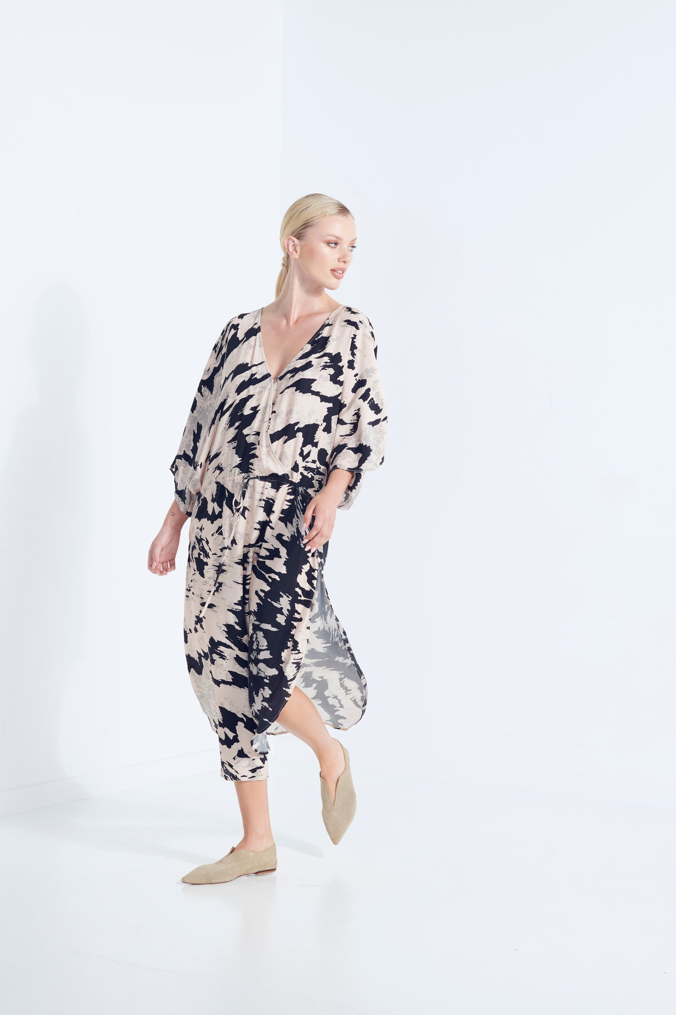 ZOETIC SILK KIMONO DRESS 40%OFF