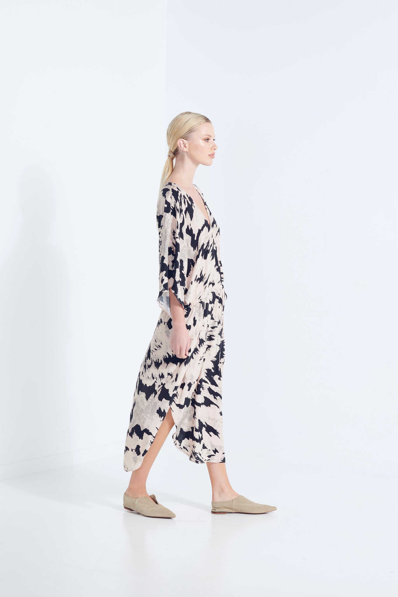ZOETIC SILK KIMONO DRESS 40%OFF