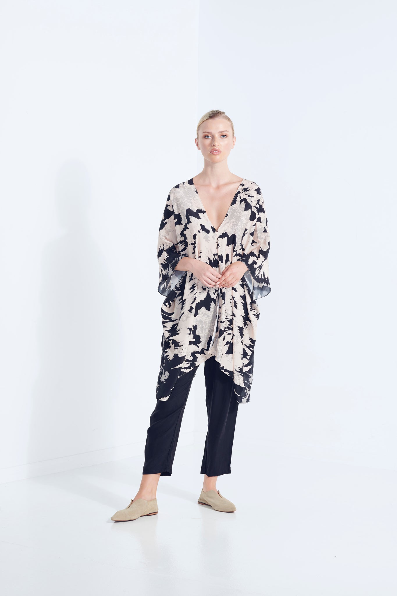 ZOETIC SILK KITE TOP 40%OFF