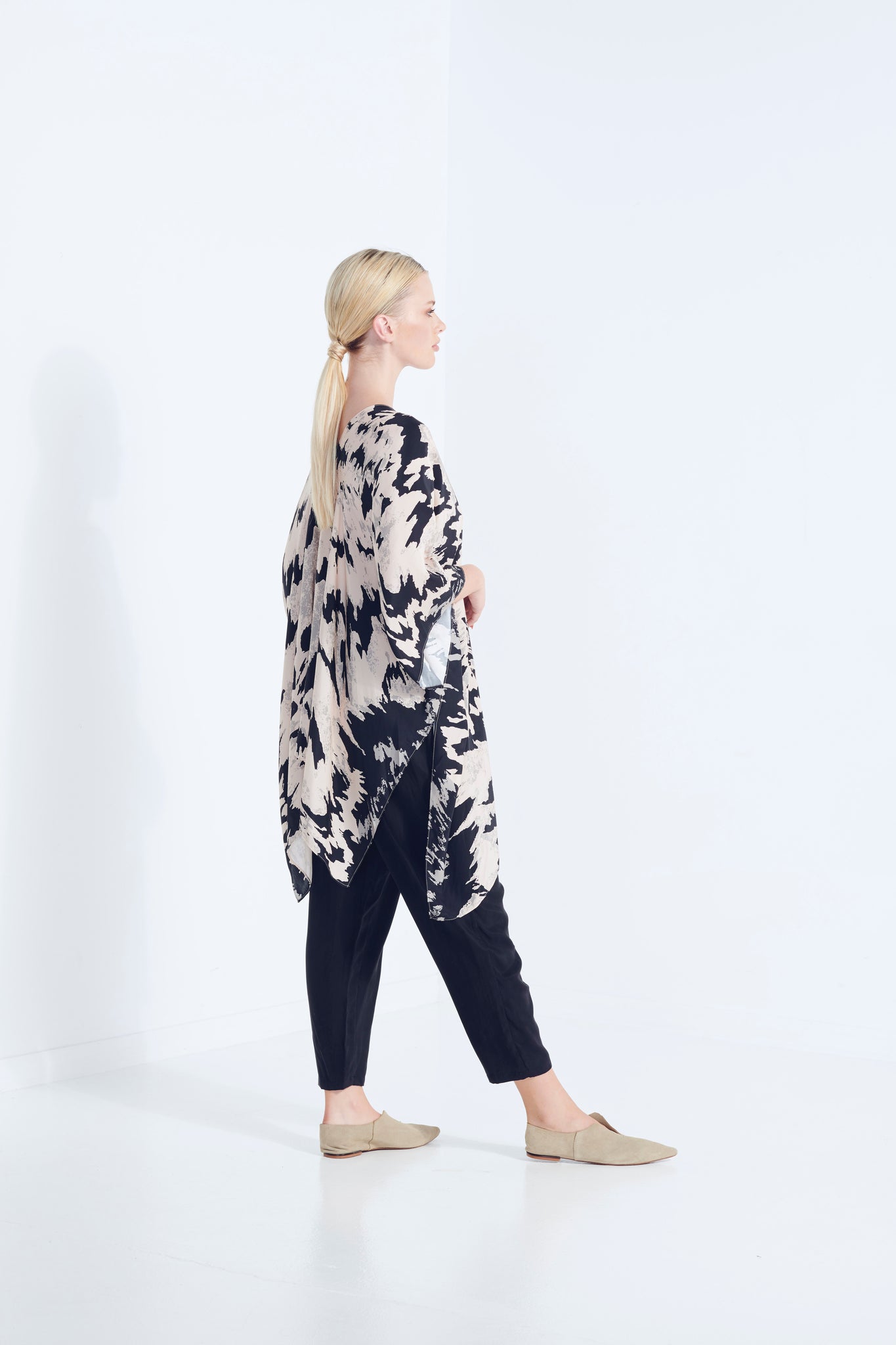 ZOETIC SILK KITE TOP 40%OFF