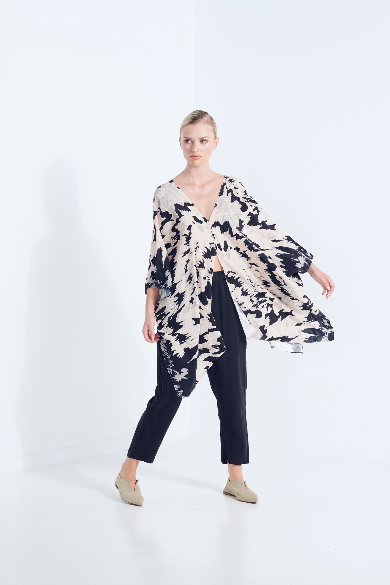 ZOETIC SILK KITE TOP 40%OFF
