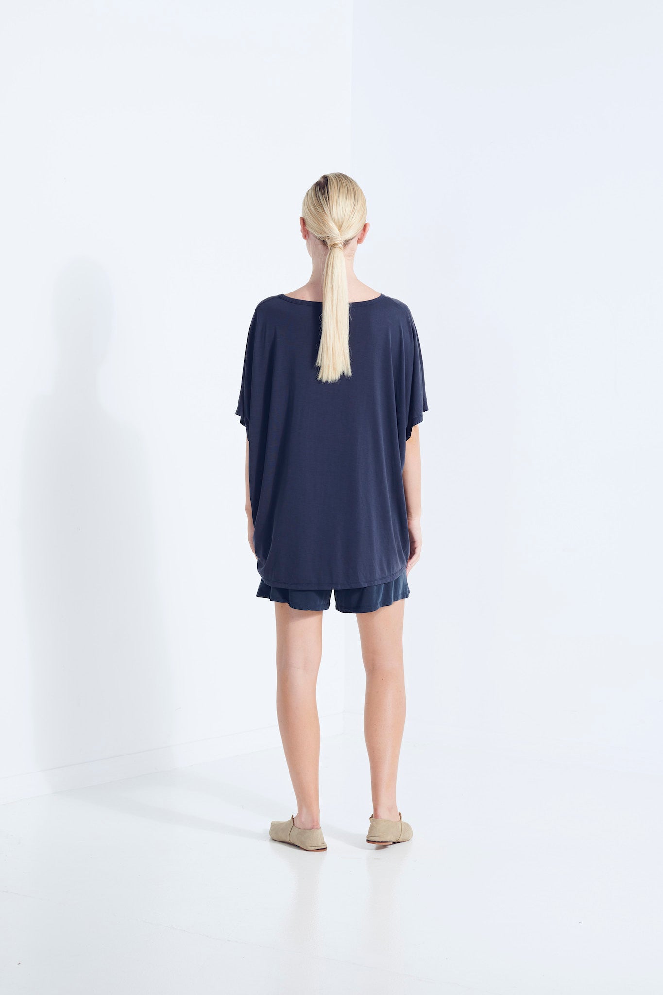 40%OFF our HERA DRAPE T SHIRT SANDWASHED MODAL BEECHWOOD