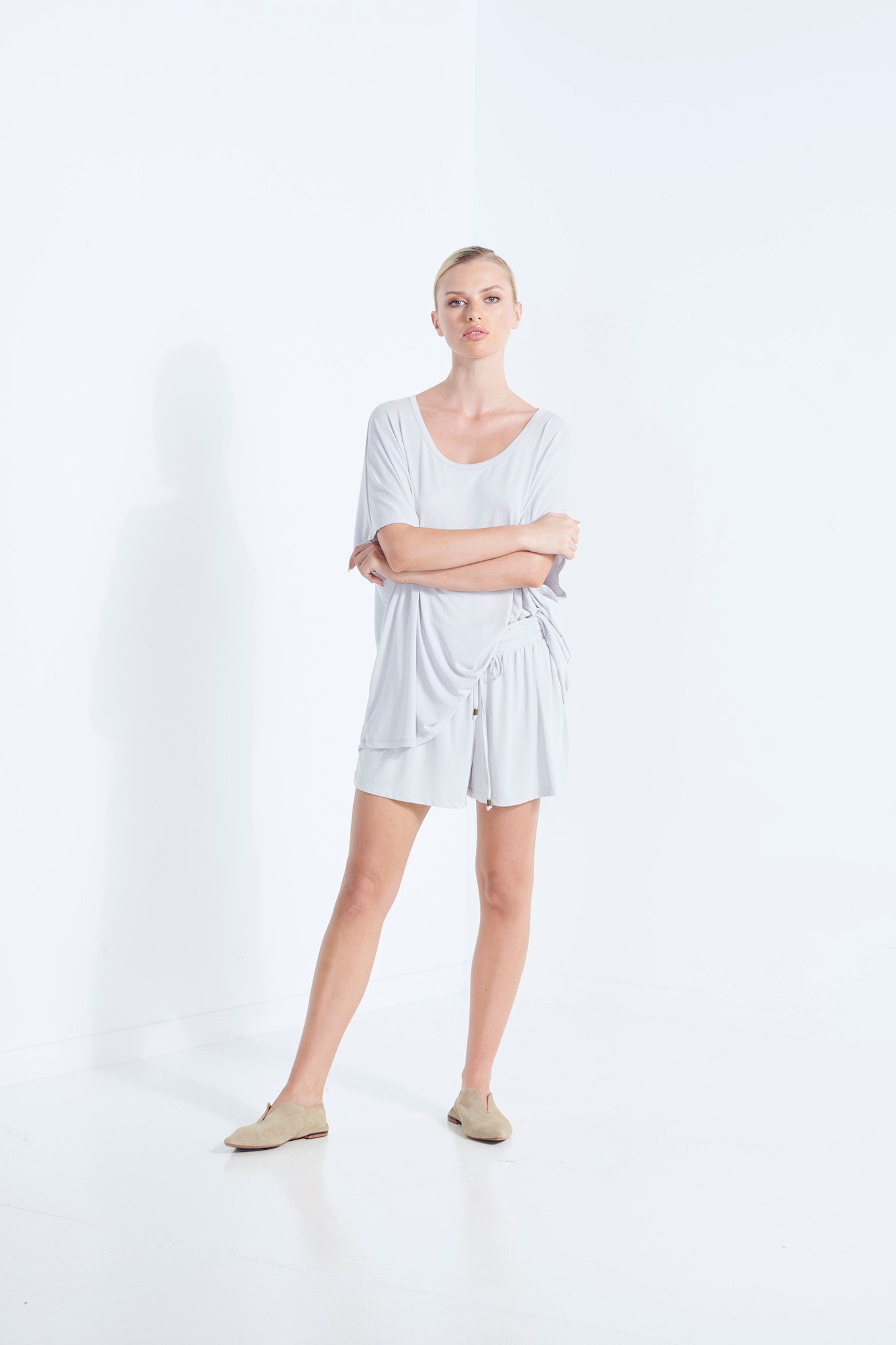 40%OFF our HERA DRAPE T SHIRT SANDWASHED MODAL BEECHWOOD