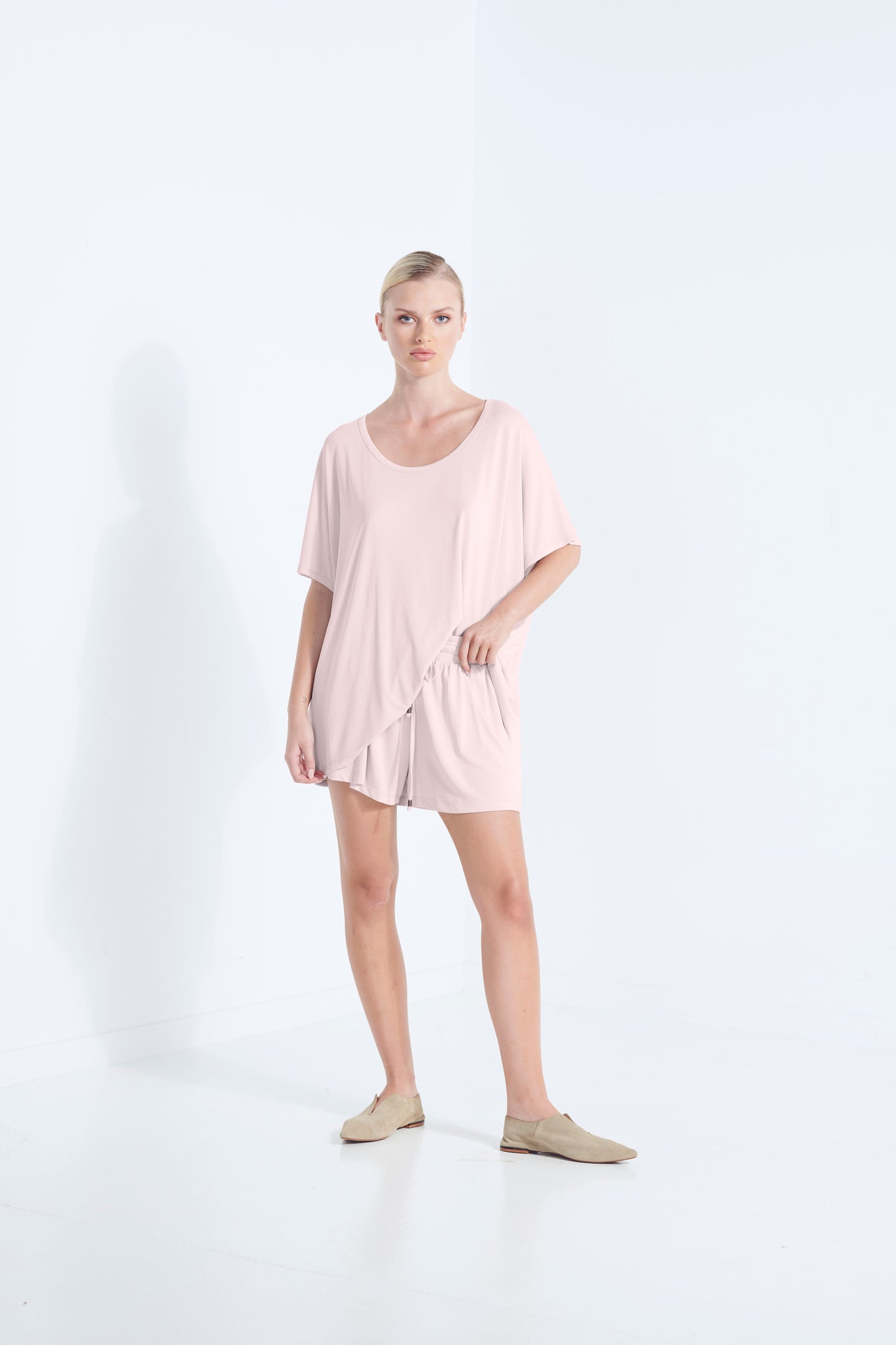 HERA DRAPE T SHIRT SANDWASH MODAL BEECHWOOD