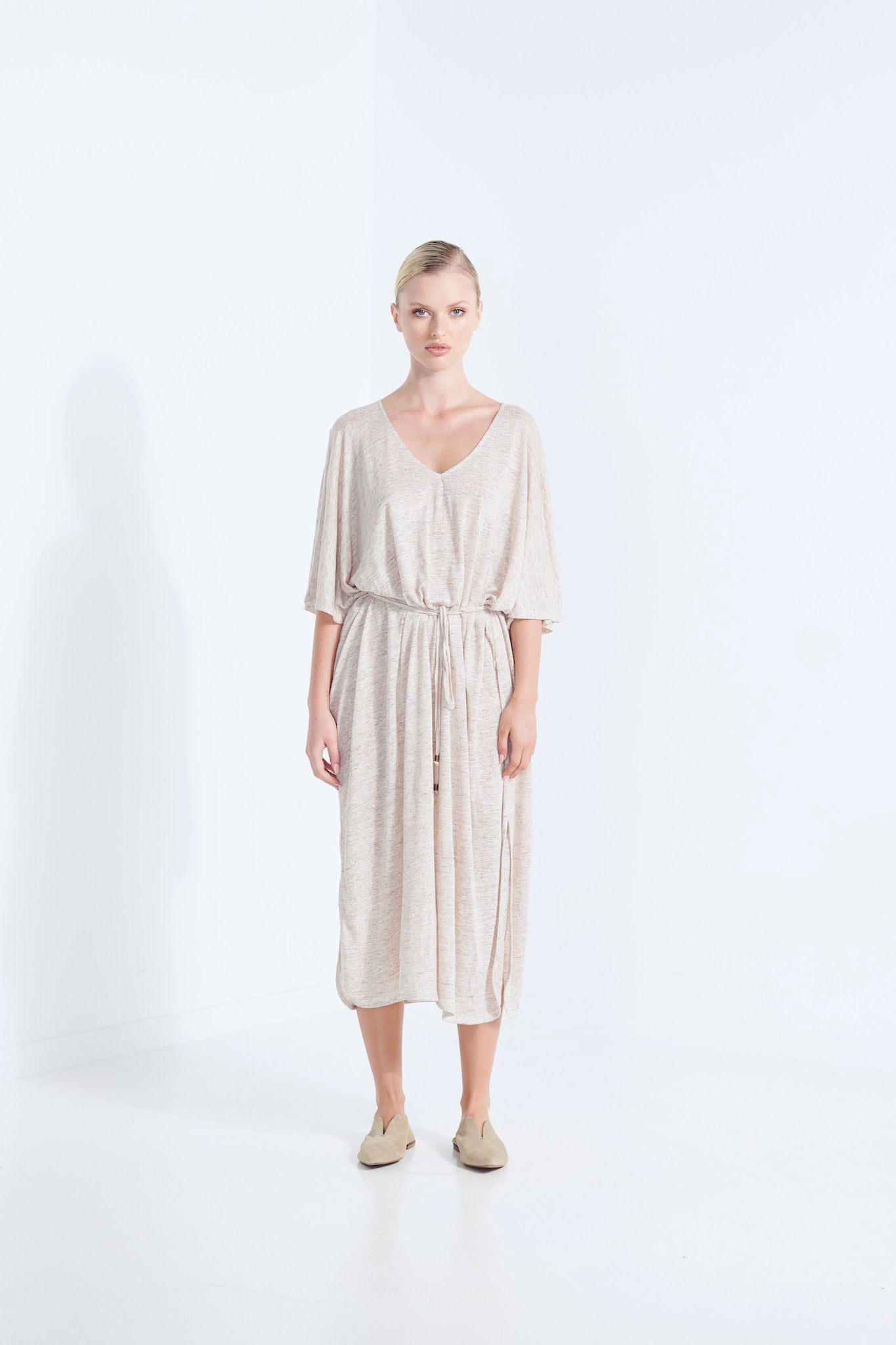 ZEUS DRESS PURE LINEN NATURAL YARN IN WICKER WITH SIDE HEM SCOOP AND SELF FABRIC TIE  FRONT VIEW WITH TIE