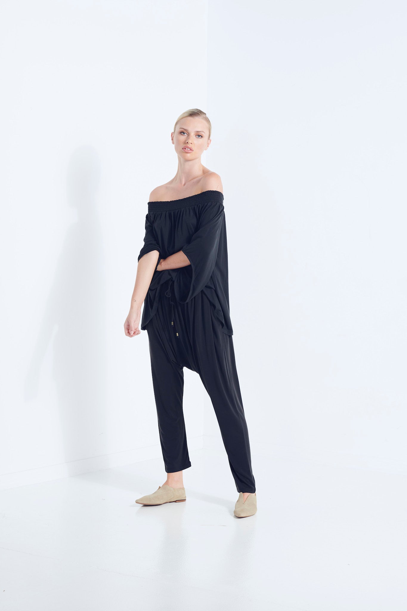 NAEVIA OFF SHOULDER TOP KNIT BEECHWOOD MODAL ELASTIC TOP WITH BELL SLEEVE WASHED BLACK DARK RELAXED VIEW