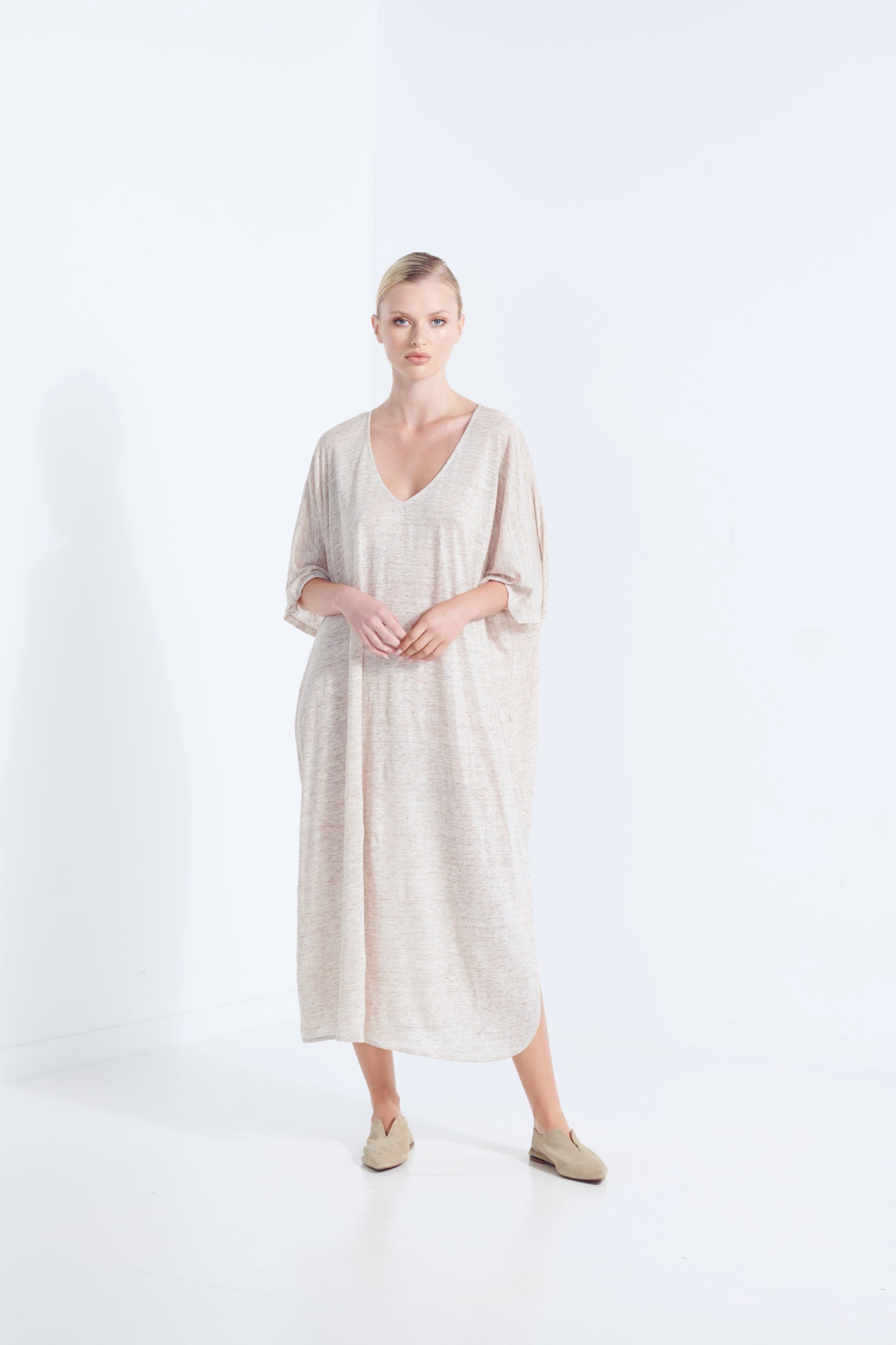 ZEUS DRESS PURE LINEN NATURAL YARN IN WICKER WITH SIDE HEM SCOOP AND SELF FABRIC TIE FRONT VIEW